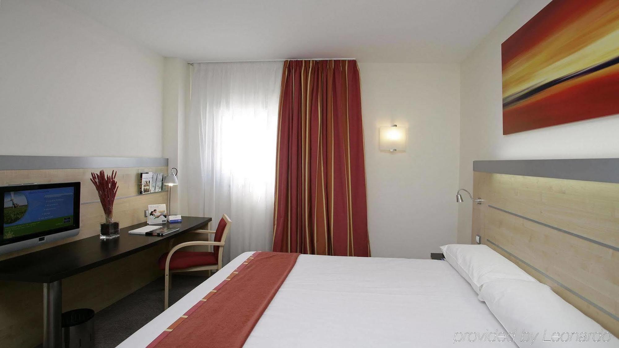 Holiday Inn Express Malaga Airport, An Ihg Hotel Room photo